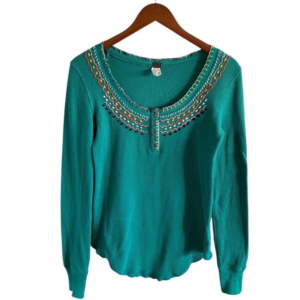 Free People We the Free Embroidered Waffle Henley Green Size M - Picture 2 of 9